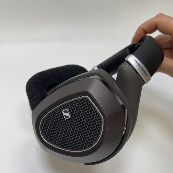 Sennheiser HDR 185 Wireless Headphones Only – Untested, As-is For parts / Repair - Picture 5 of 6
